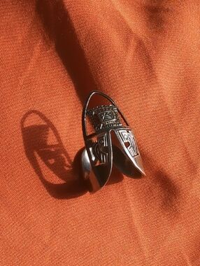Vintage Peruvian Sterling Silver Sculptural Ring Andean / Inca Open Cage Design